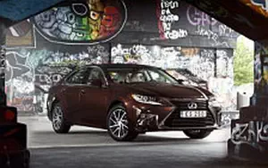   Lexus ES 250 - 2015
