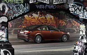   Lexus ES 250 - 2015