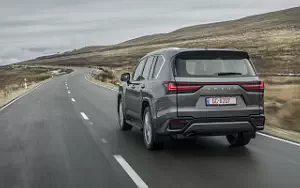   Lexus LX 600 - 2021