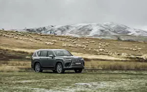   Lexus LX 600 - 2021