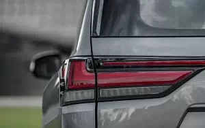   Lexus LX 600 - 2021