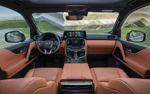   Lexus LX 600 - 2021