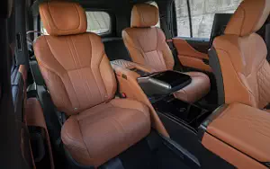   Lexus LX 600 - 2021