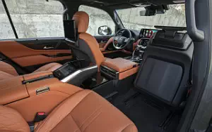   Lexus LX 600 - 2021
