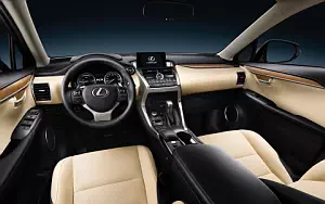   Lexus NX 300h - 2015
