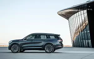   Lincoln Aviator - 2018