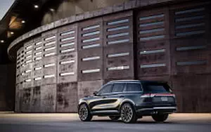   Lincoln Aviator - 2018