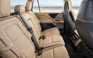   Lincoln Aviator - 2018