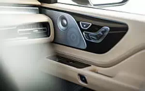   Lincoln Aviator - 2018