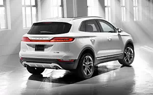   Lincoln MKC - 2014