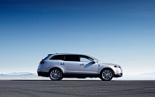   Lincoln MKT - 2010