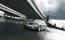   Lincoln MKZ Hybrid - 2011