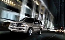   Lincoln Navigator - 2008