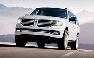   Lincoln Navigator - 2014