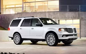   Lincoln Navigator - 2014
