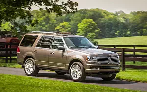   Lincoln Navigator - 2015