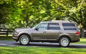   Lincoln Navigator - 2015