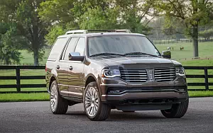   Lincoln Navigator - 2015