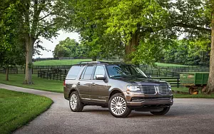   Lincoln Navigator - 2015