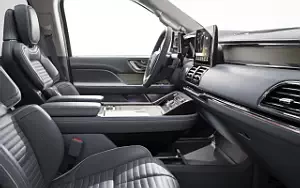   Lincoln Navigator Black Label - 2017