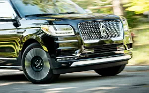   Lincoln Navigator L Black Label - 2017