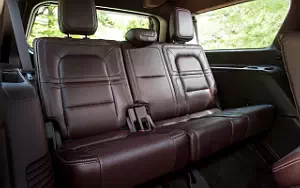   Lincoln Navigator L Black Label - 2017
