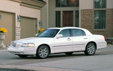   Lincoln Town Car Cartier - 2003