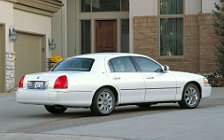   Lincoln Town Car Cartier - 2003