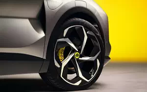   Lotus Eletre - 2023