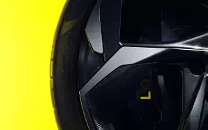   Lotus Eletre - 2023