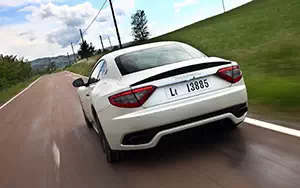 Обои автомобили Maserati GranTurismo Sport MC Line - 2013