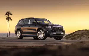   Mercedes-Maybach GLS 600 4MATIC US-spec - 2023