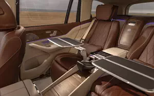  Mercedes-Maybach GLS 600 4MATIC US-spec - 2023