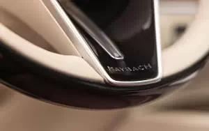   Mercedes-Maybach GLS 600 4MATIC US-spec - 2023