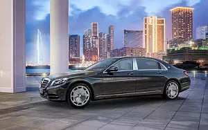   Mercedes-Maybach S600 - 2015