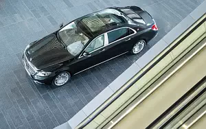   Mercedes-Maybach S600 - 2015