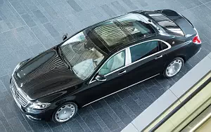   Mercedes-Maybach S600 - 2015