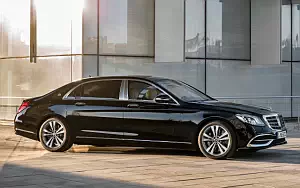   Mercedes-Maybach S 560 - 2017