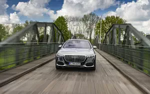   Mercedes-Maybach S 580 4MATIC (Nautical Blue/High-Tech Silver) - 2021