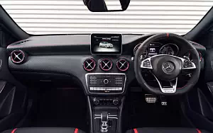   Mercedes-AMG A 45 4MATIC UK-spec - 2015