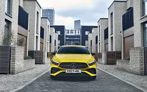 Обои автомобили Mercedes-Benz A 200 AMG Line UK-spec - 2023