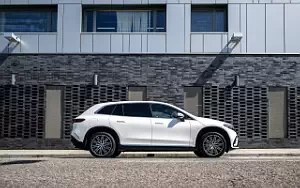 Обои автомобили Mercedes-Benz EQS SUV 450 4MATIC AMG Line UK-spec - 2023