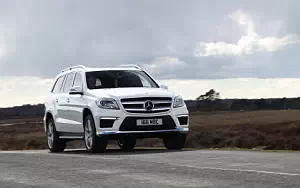   Mercedes-Benz GL350 BlueTEC AMG Sports Package UK-spec - 2013
