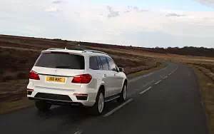 Обои автомобили Mercedes-Benz GL350 BlueTEC AMG Sports Package UK-spec - 2013