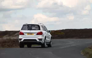 Обои автомобили Mercedes-Benz GL350 BlueTEC AMG Sports Package UK-spec - 2013