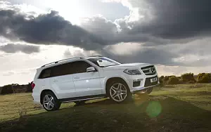 Обои автомобили Mercedes-Benz GL350 BlueTEC AMG Sports Package UK-spec - 2013
