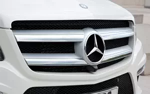 Обои автомобили Mercedes-Benz GL350 BlueTEC AMG Sports Package UK-spec - 2013