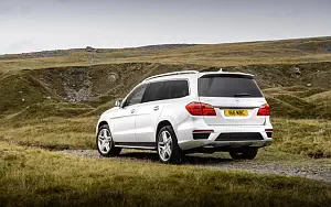   Mercedes-Benz GL350 BlueTEC AMG Sports Package UK-spec - 2014