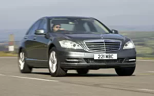 Обои автомобили Mercedes-Benz S350 CDI UK-spec - 2009
