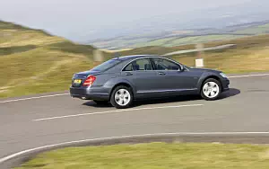 Обои автомобили Mercedes-Benz S350 CDI UK-spec - 2009